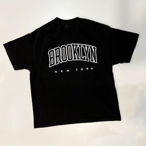 Brooklyn New York Graphic T Shirt Black Brandy Melville
